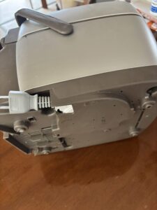 8年分のホコリが詰まっていた炊飯器の排気口