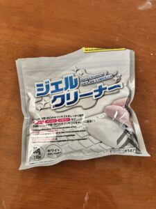 百均で買ったジェルクリーナーのパッケージ