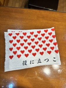 たたんだ日本手ぬぐい
